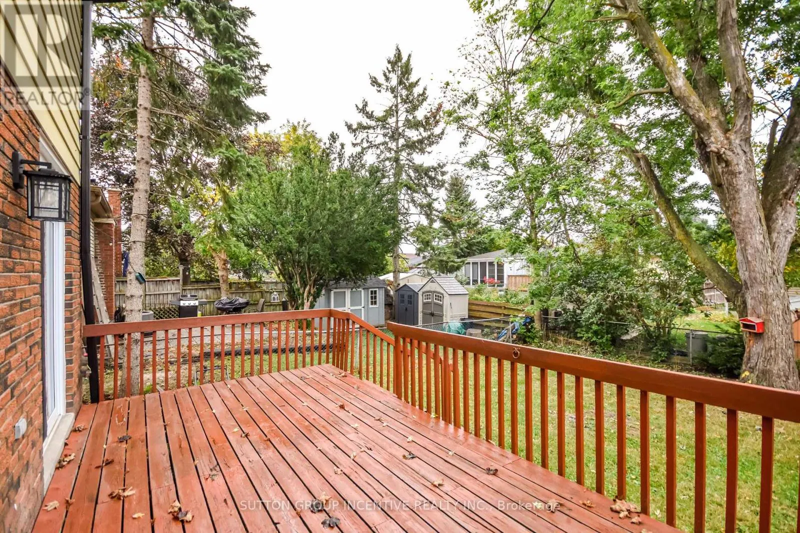 33B CUNDLES ROAD E