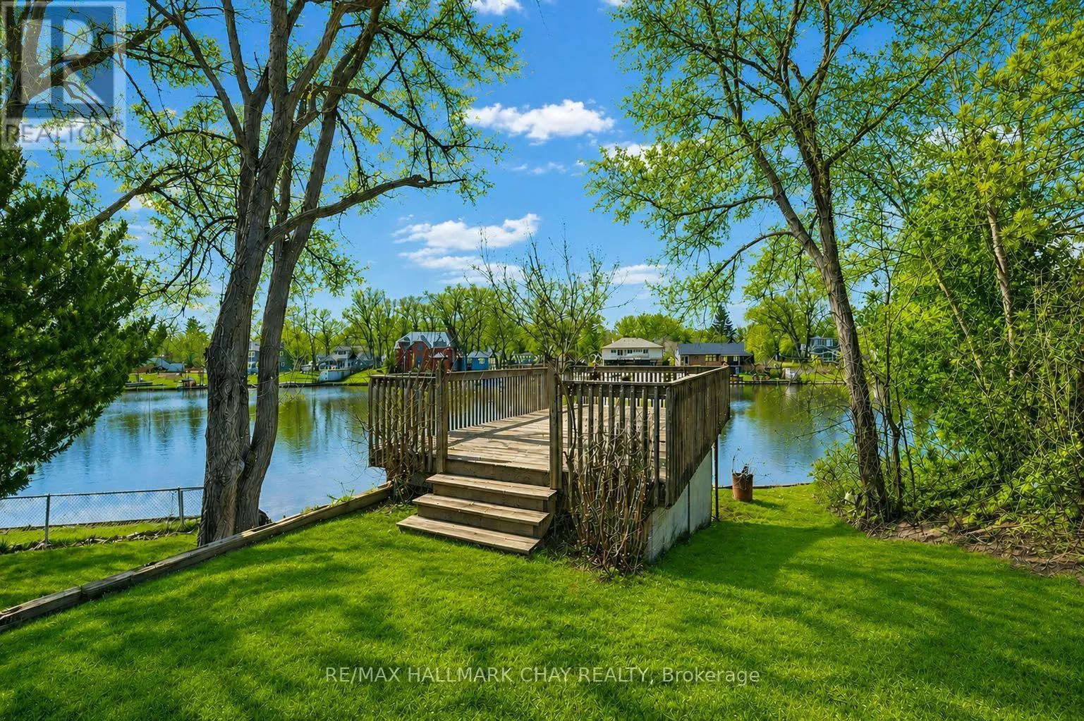 1976 RIVER ROAD W