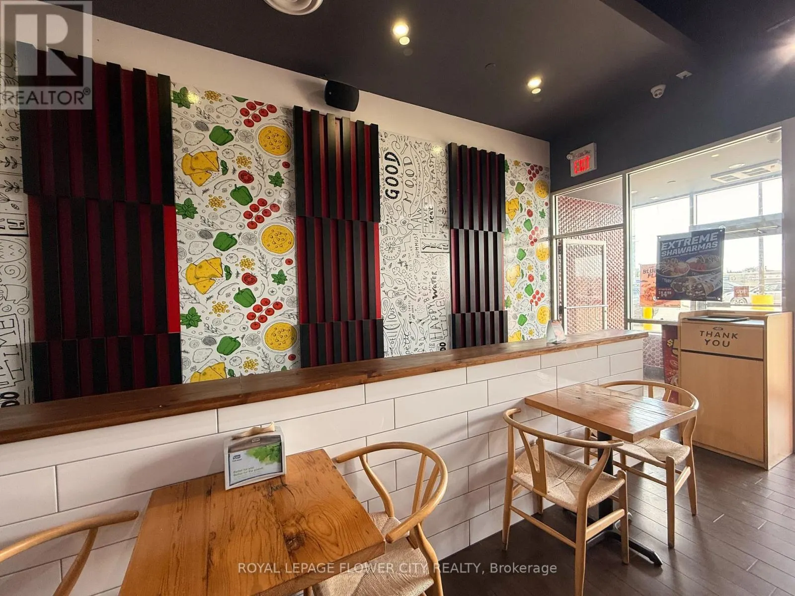 525 - 975 W RIDGE BOULEVARD