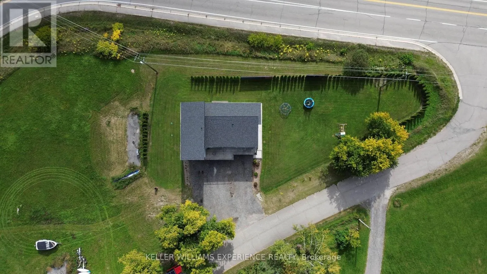 1055 HENRY STREET