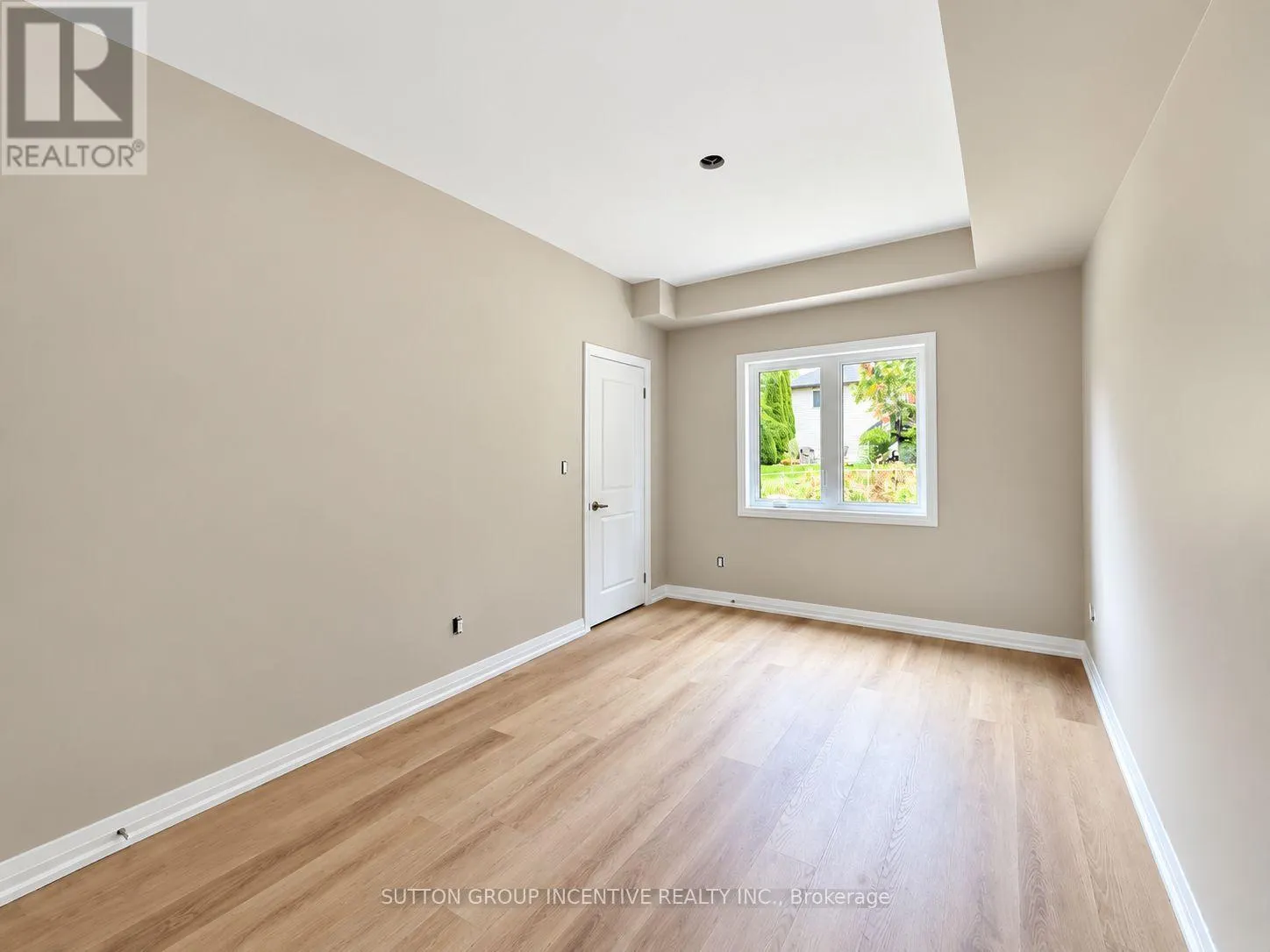 9 - 1 RIVERDALE DRIVE