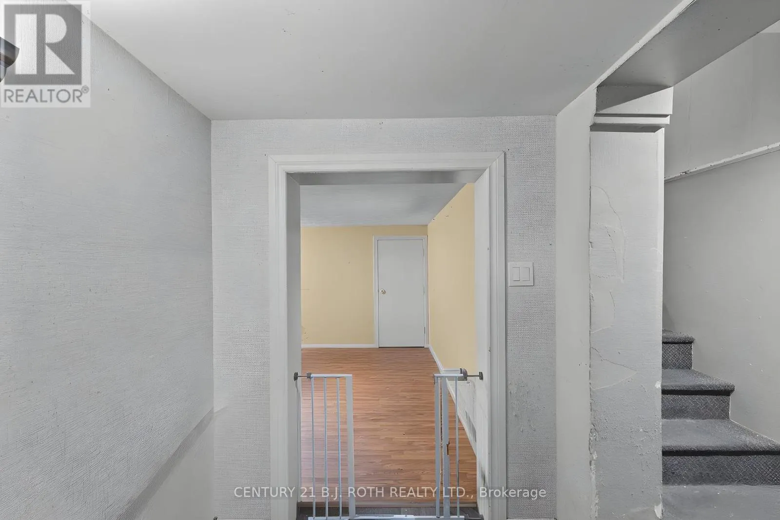 323 CRAWFORD STREET
