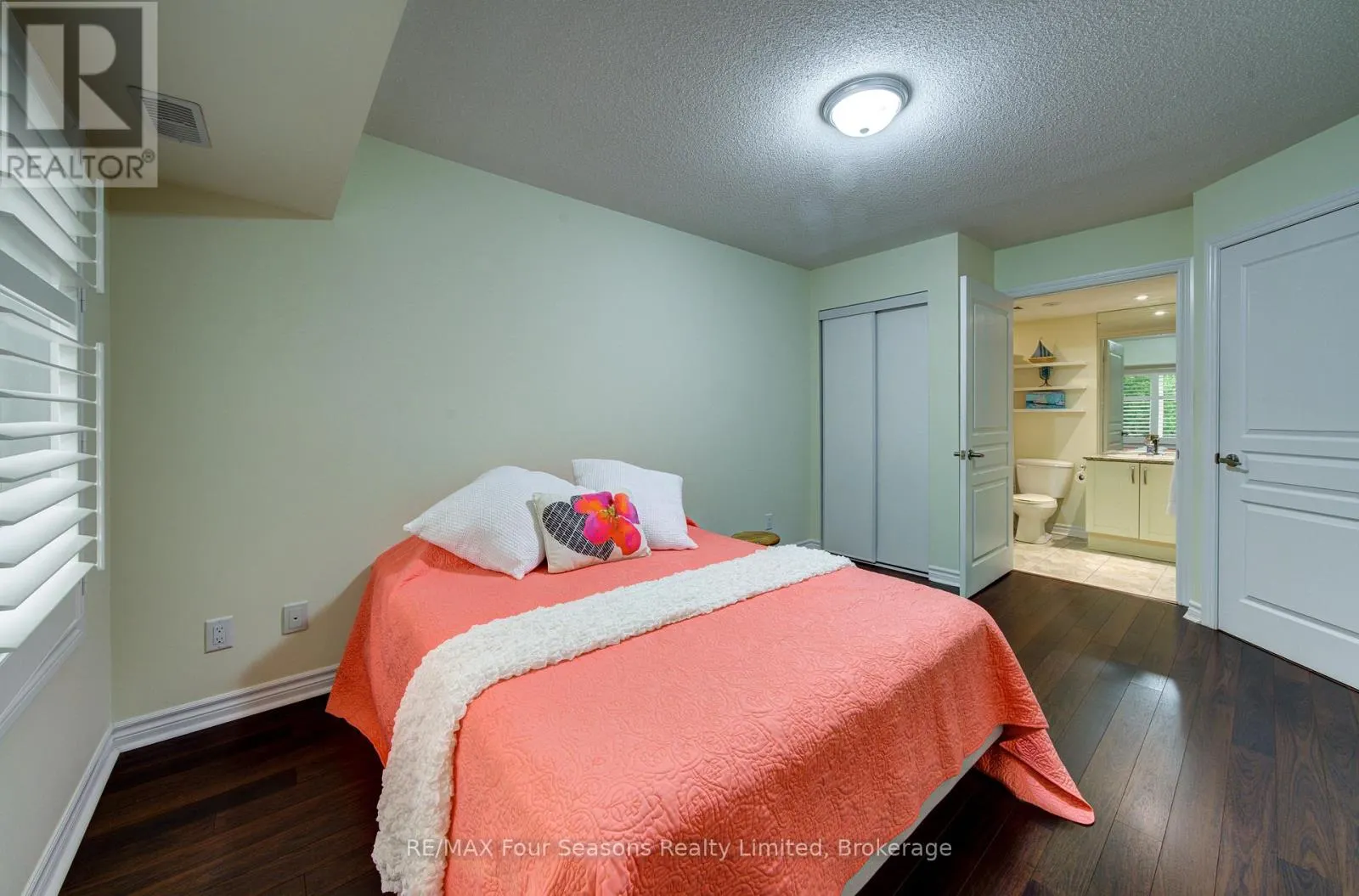 105 - 6 BRANDY LANE DRIVE #105