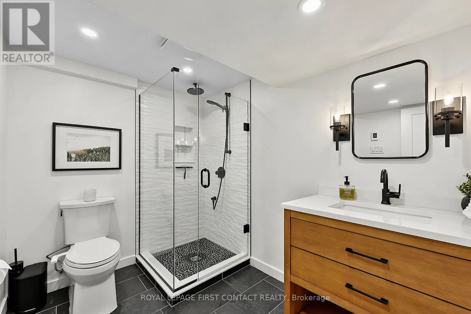 11 MACLAREN AVENUE