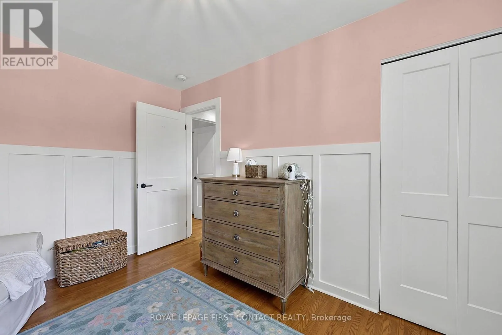 11 MACLAREN AVENUE
