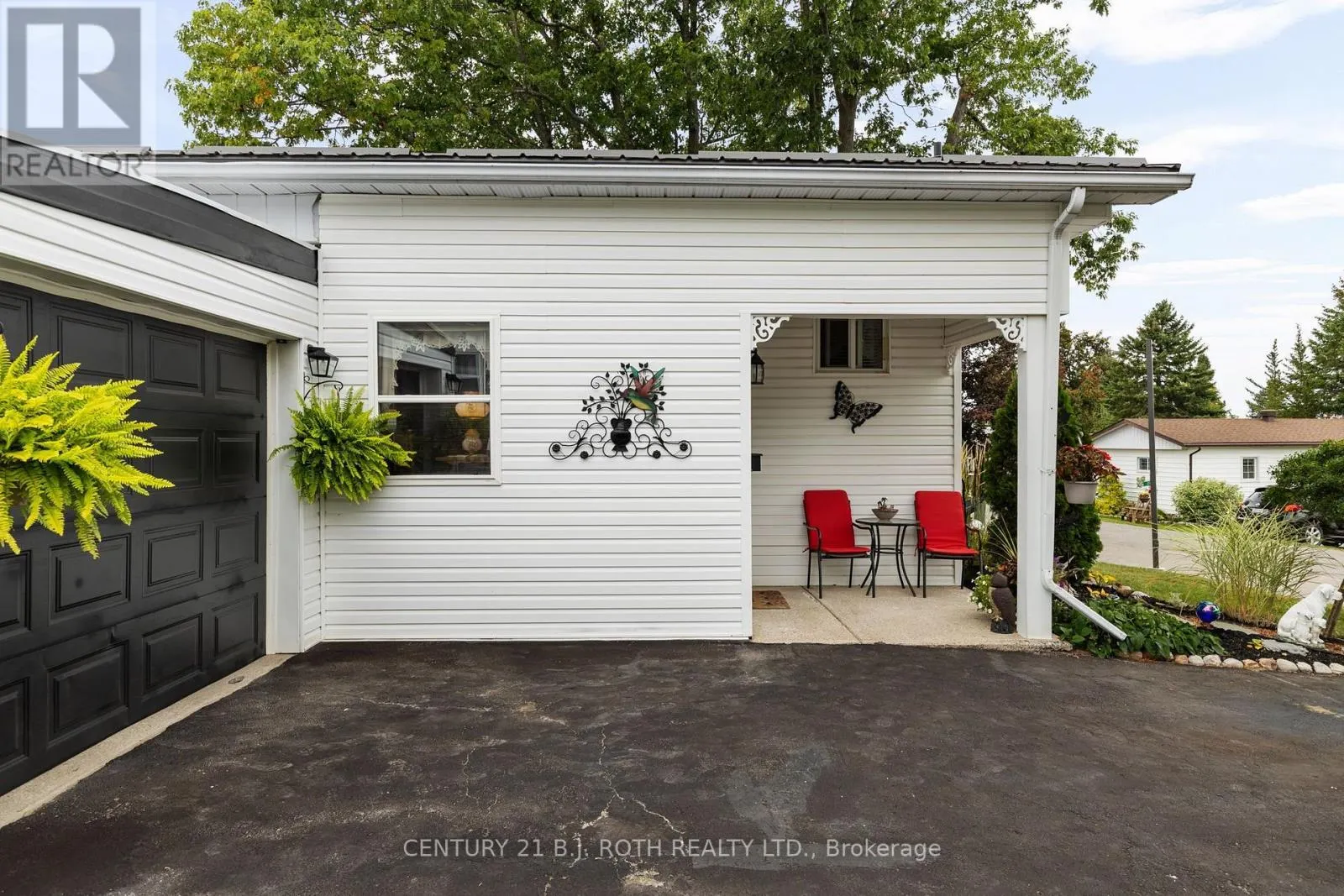 38 CAMERON DRIVE