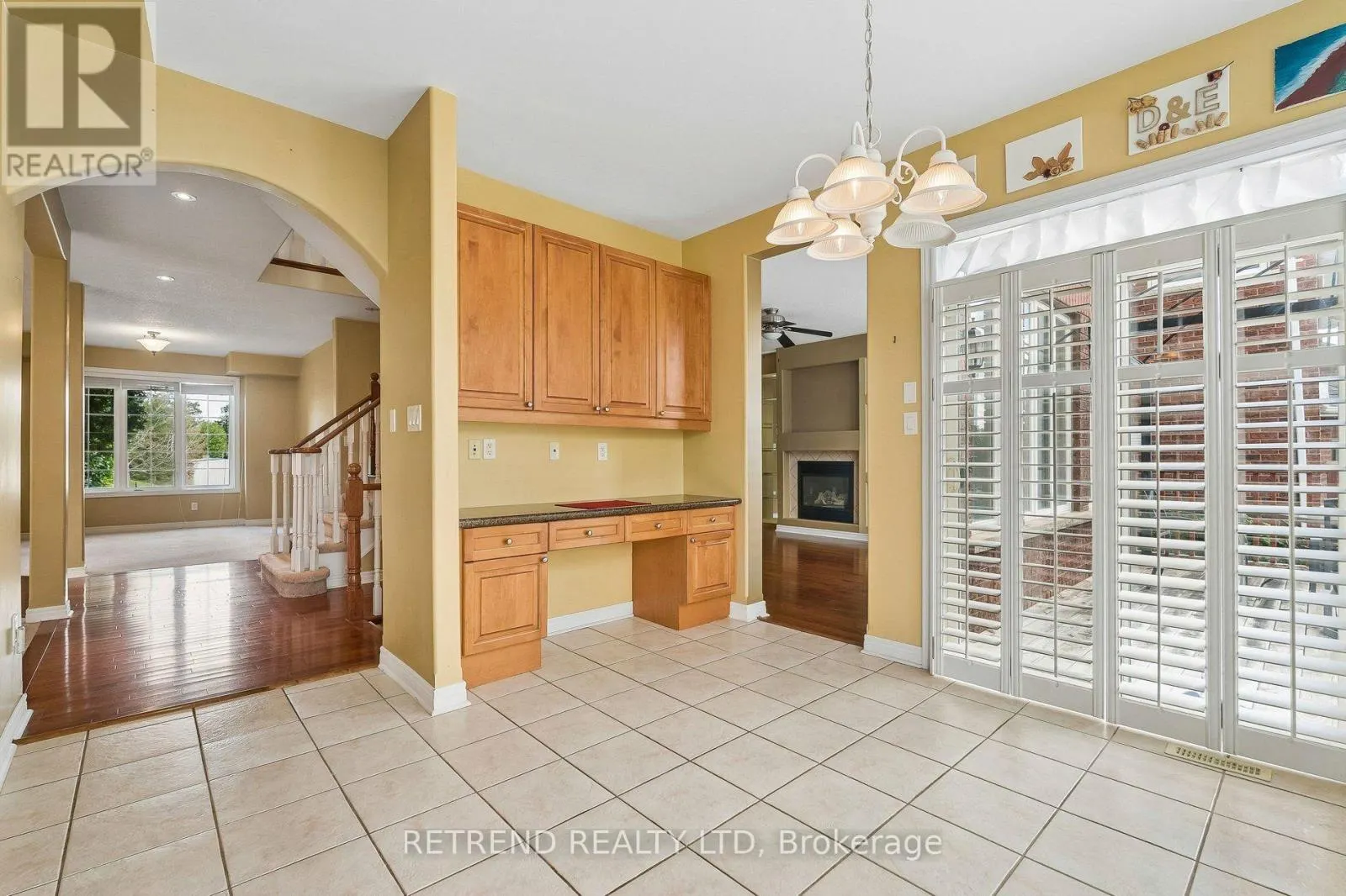 36 SANDRINGHAM DRIVE