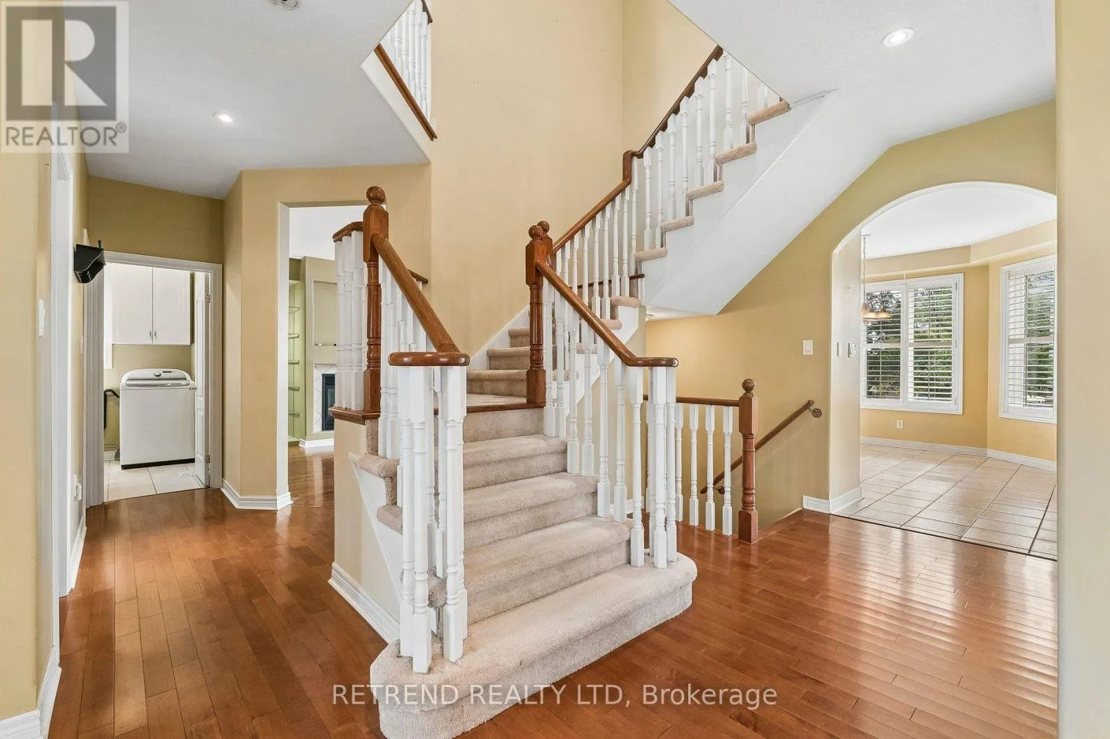 36 SANDRINGHAM DRIVE