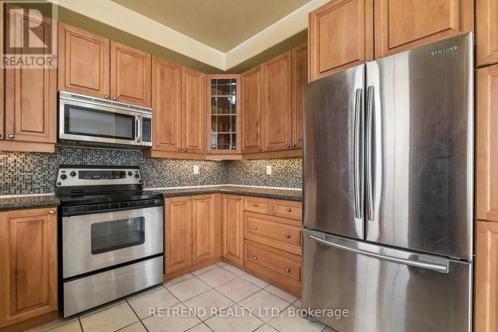 36 SANDRINGHAM DRIVE