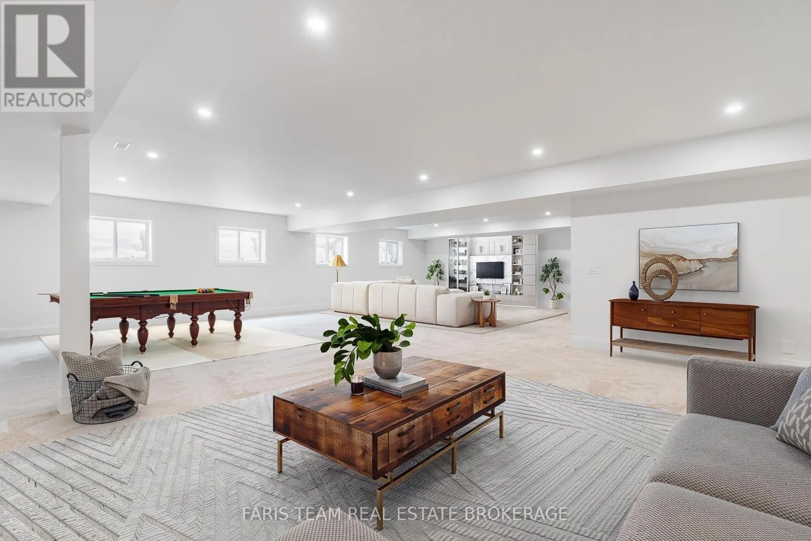 7 REYNOLDS ROAD