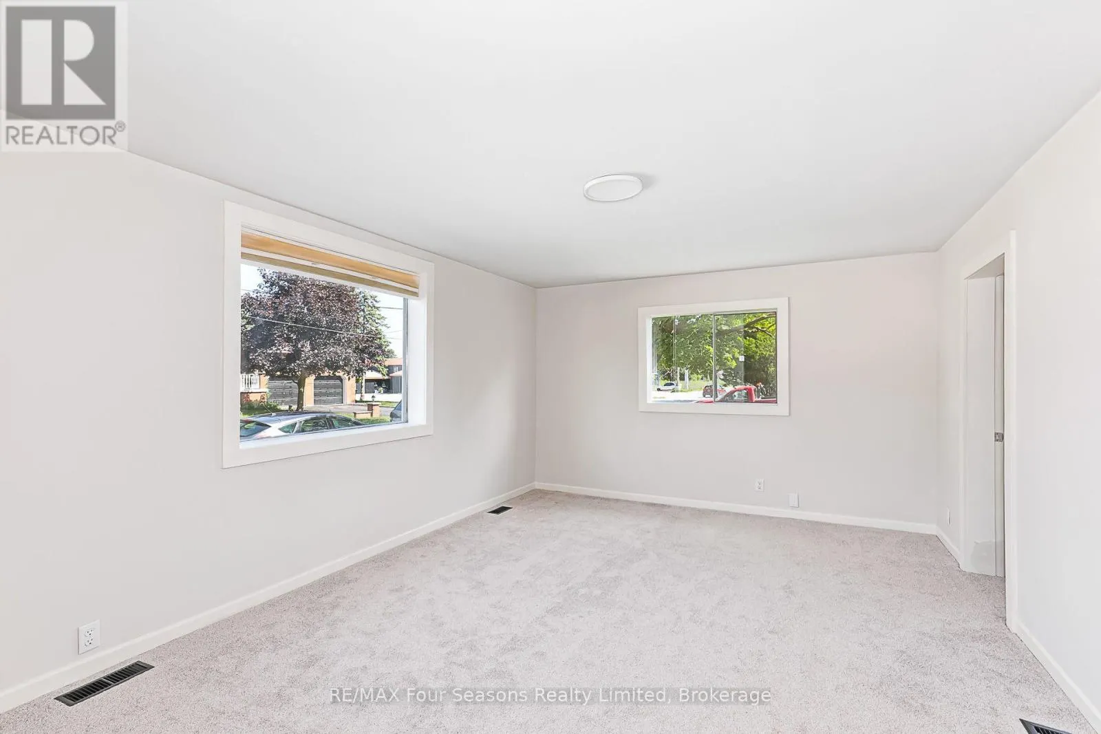 231 SUPERIOR STREET