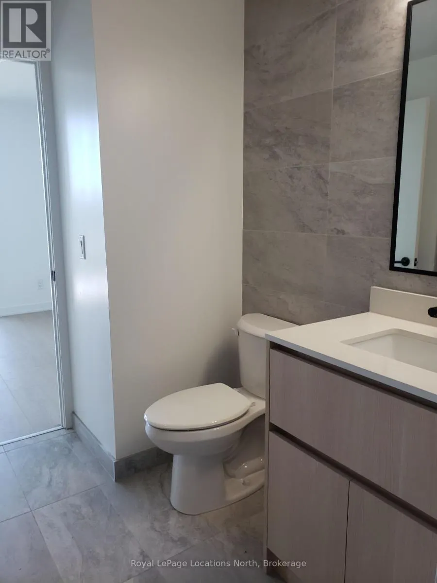 410 - 31 HURON STREET #410