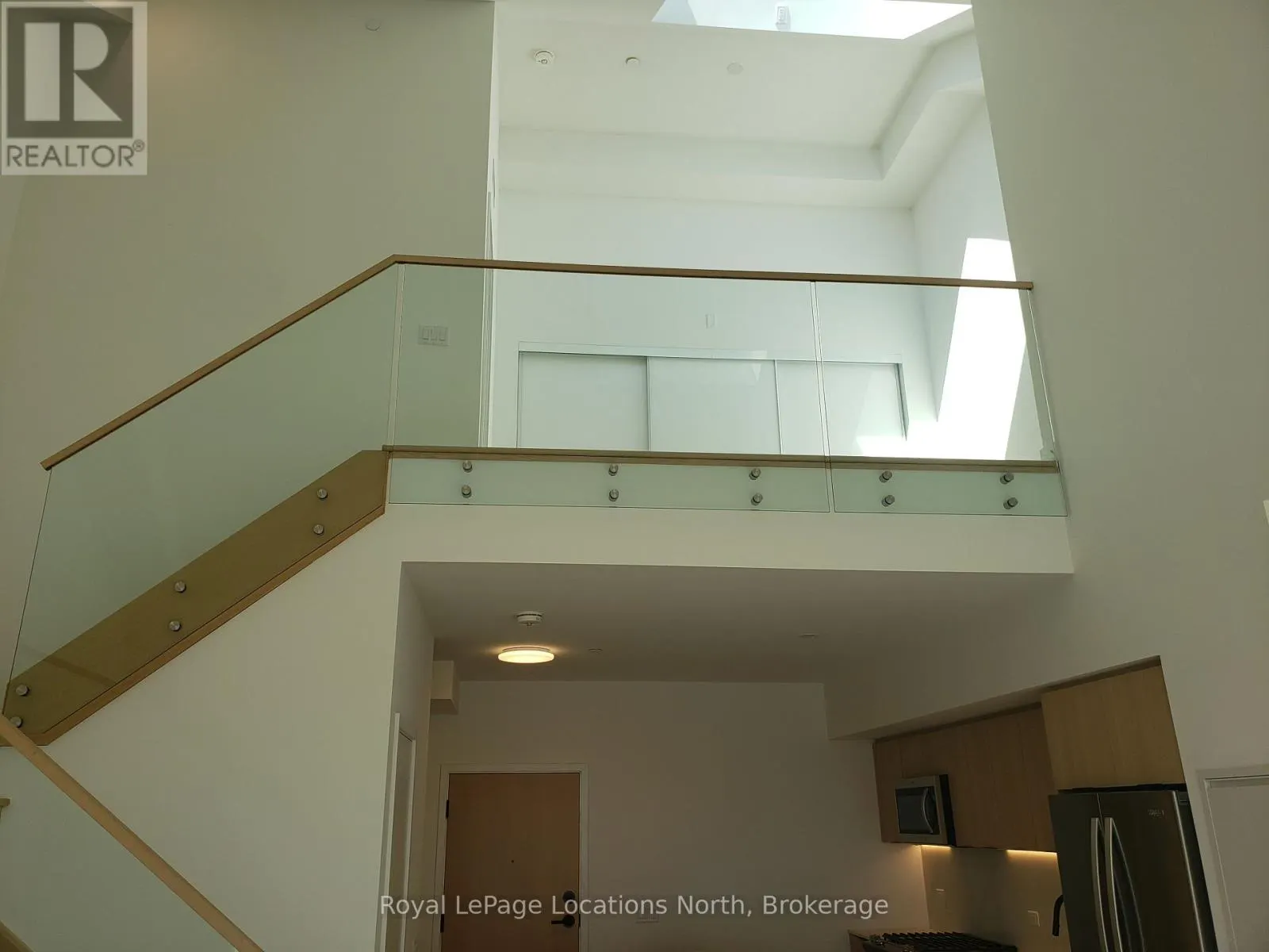 609 - 31 HURON STREET #609