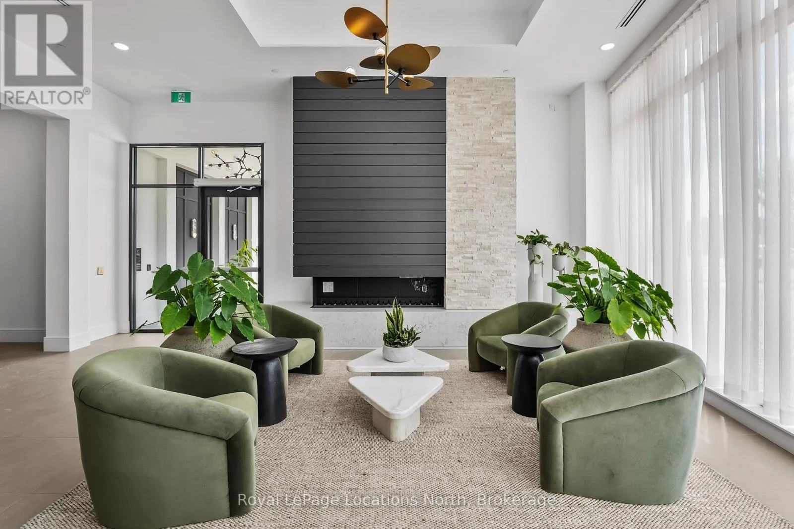 609 - 31 HURON STREET #609