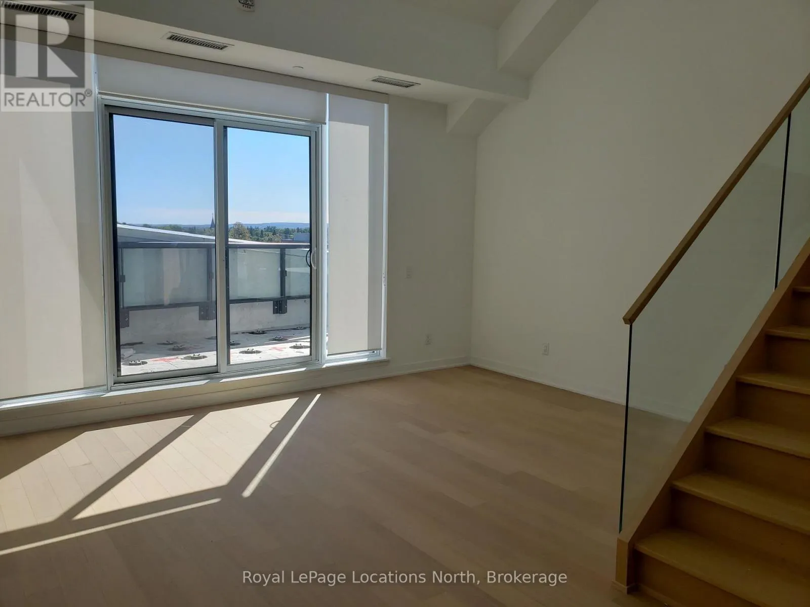 609 - 31 HURON STREET #609