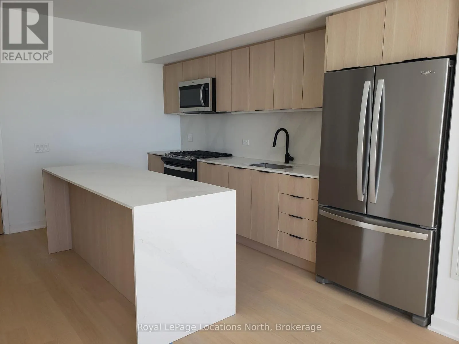 609 - 31 HURON STREET #609