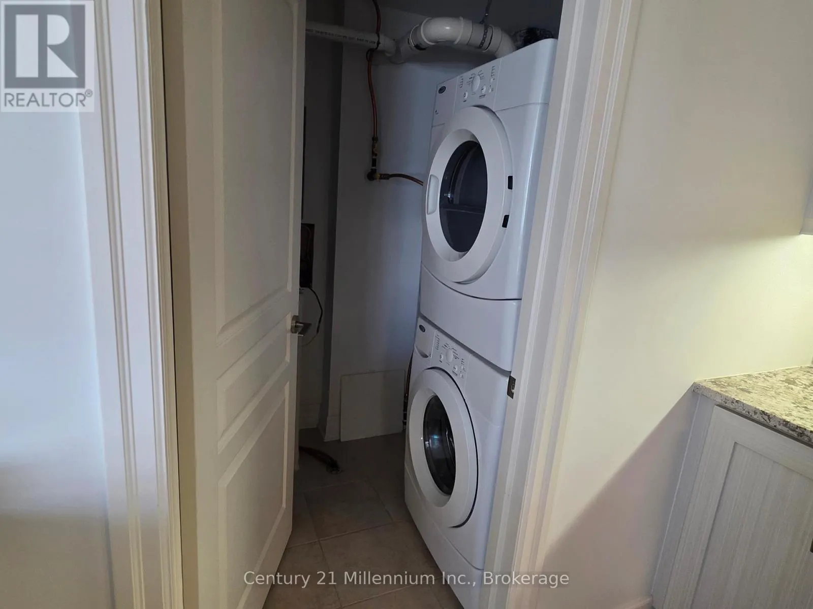 203 - 1 SHIPYARD LANE #203