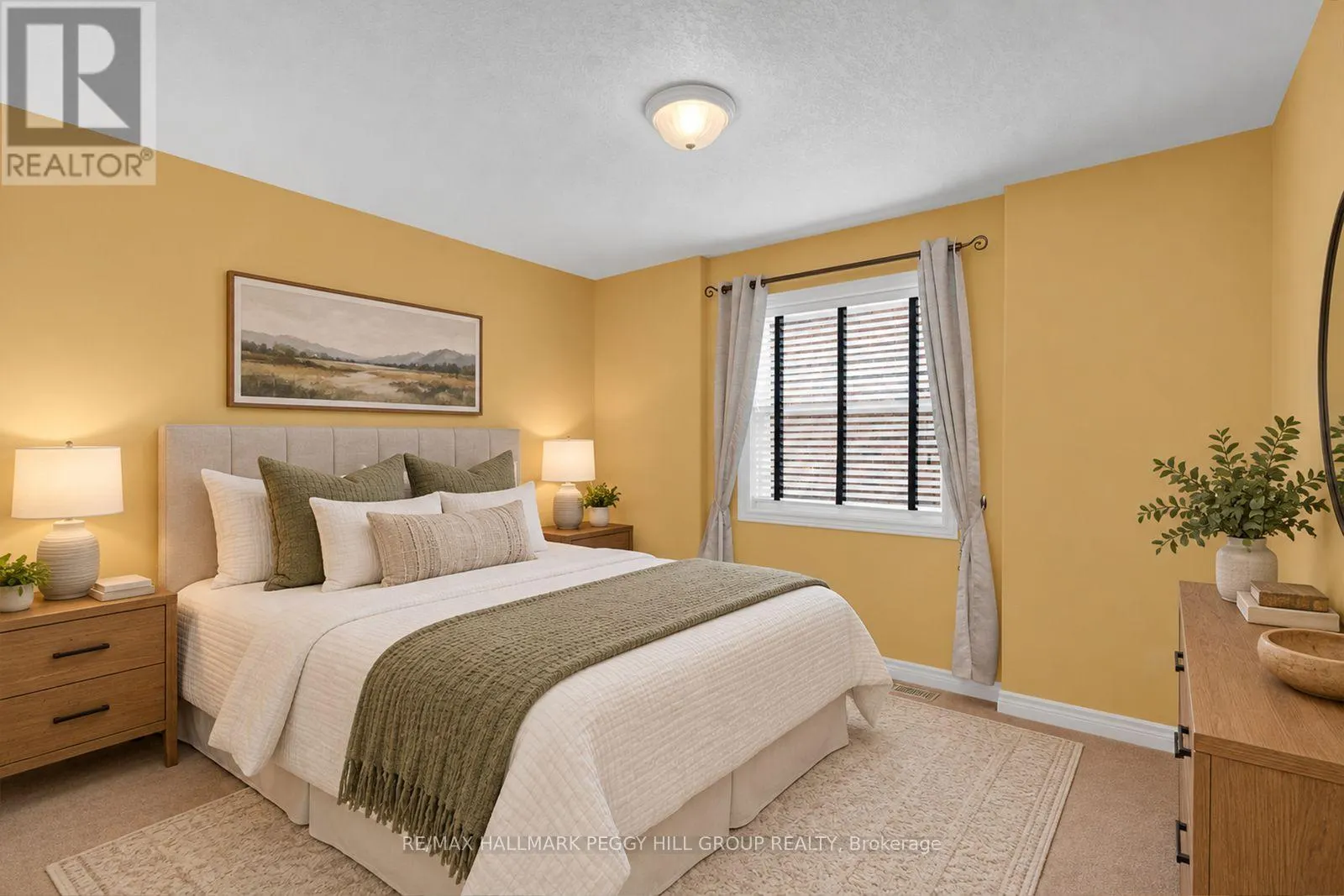 5 SANDRINGHAM DRIVE