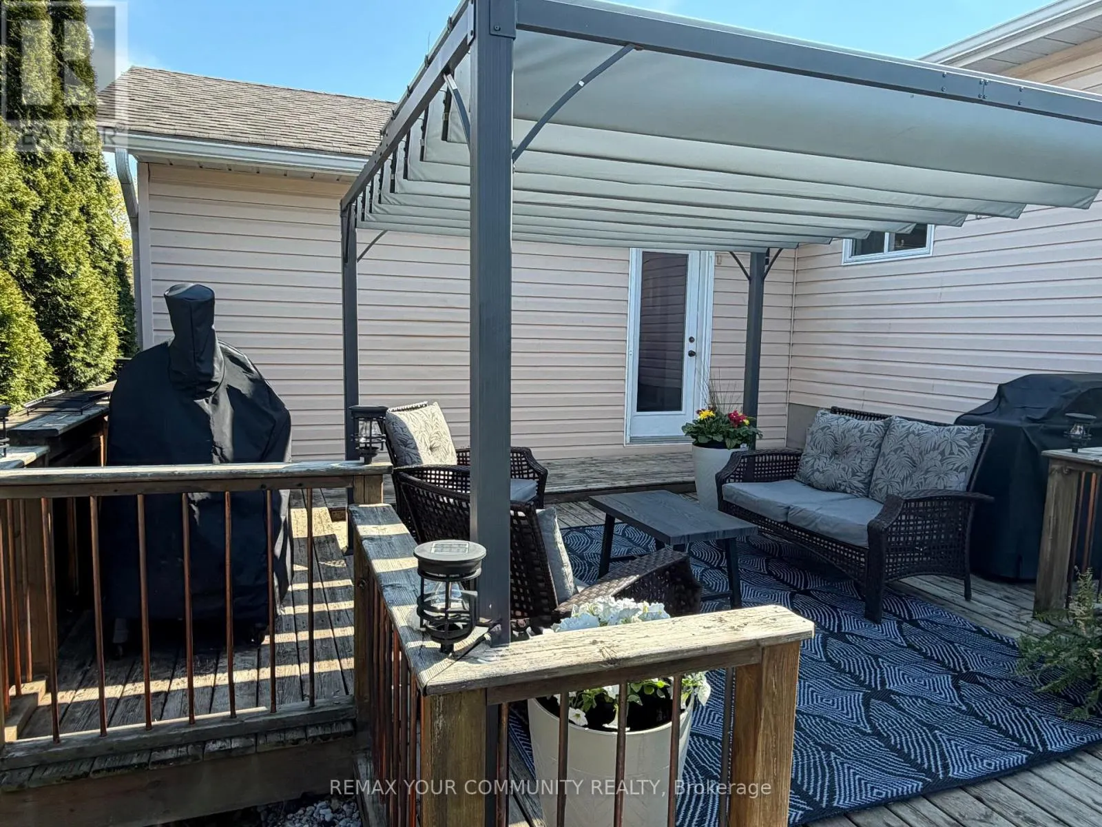 86 OXLEY DRIVE