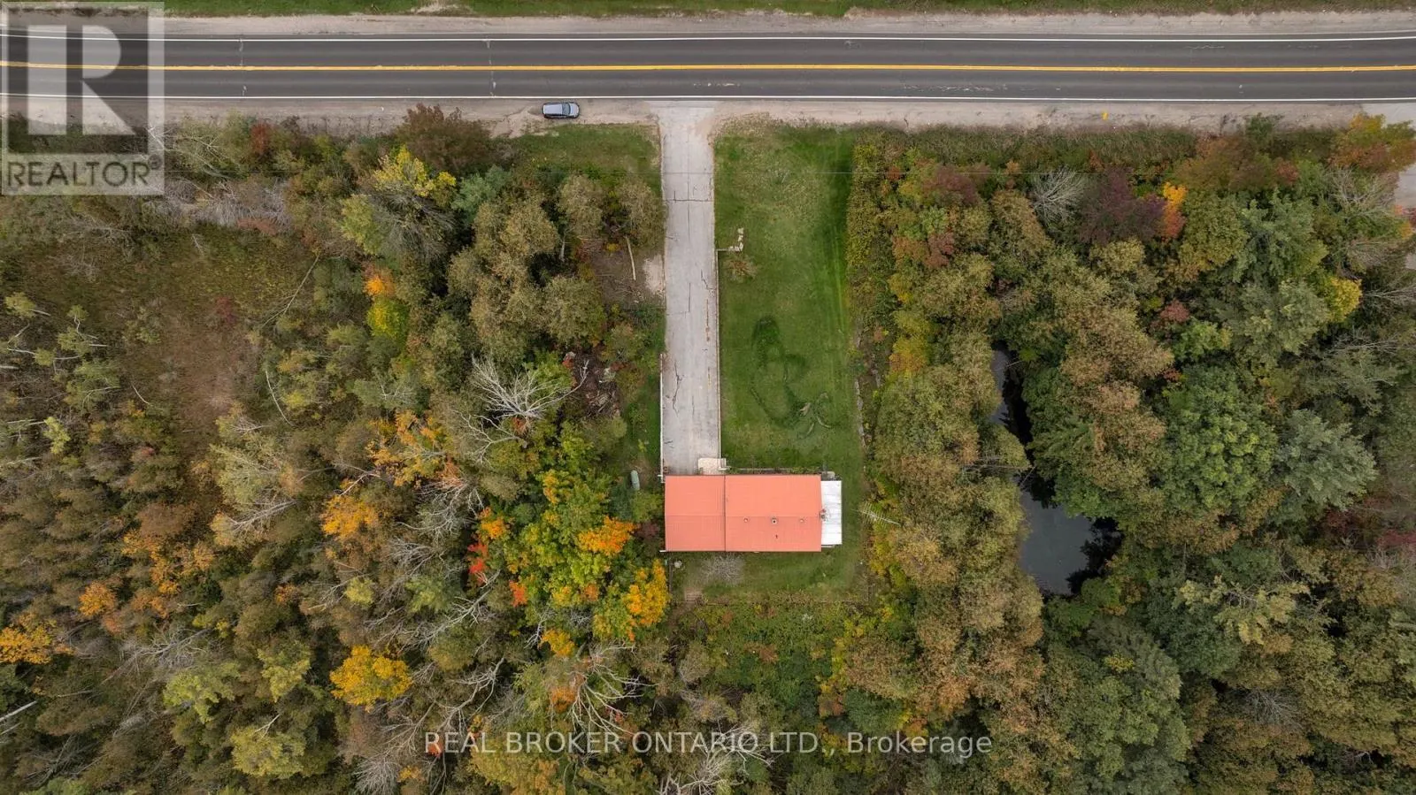 2086 PENETANGUISHENE ROAD