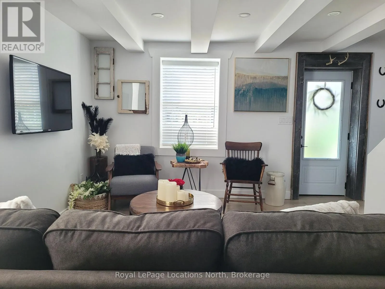 347 BALM BEACH ROAD W