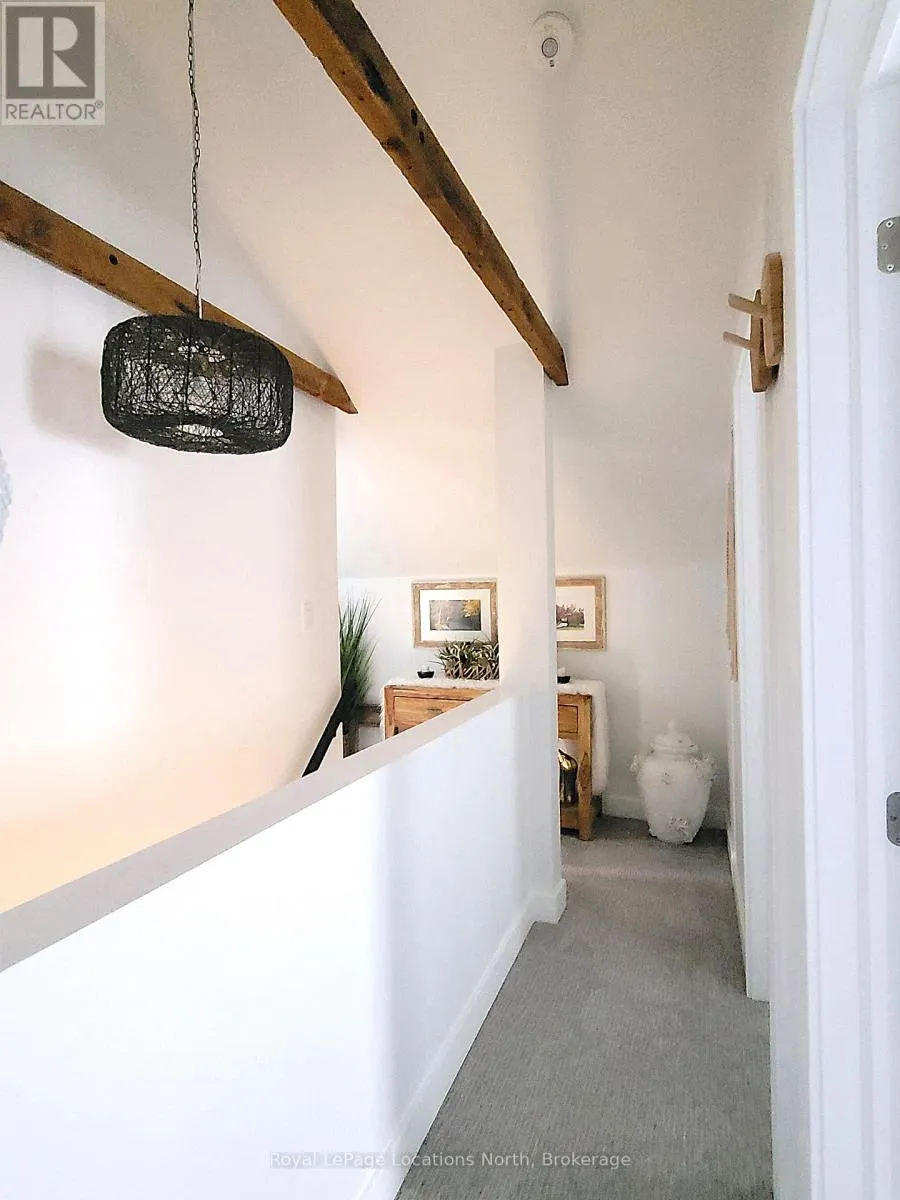 347 BALM BEACH ROAD W