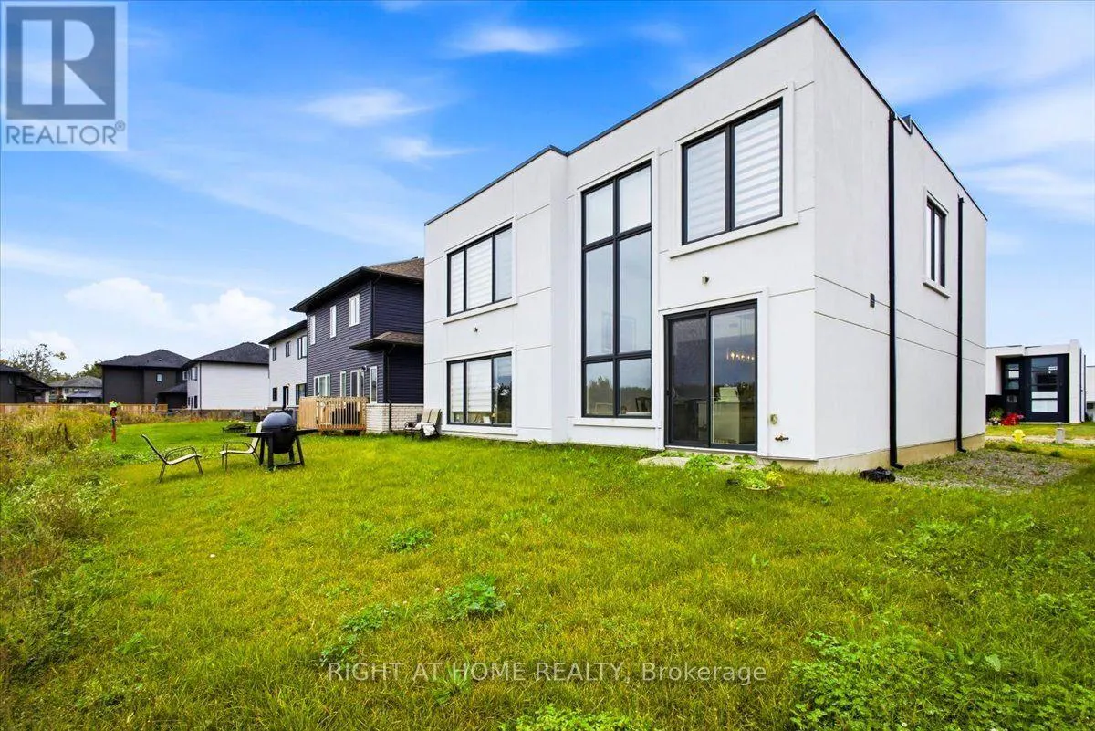 3717 QUAYSIDE DRIVE