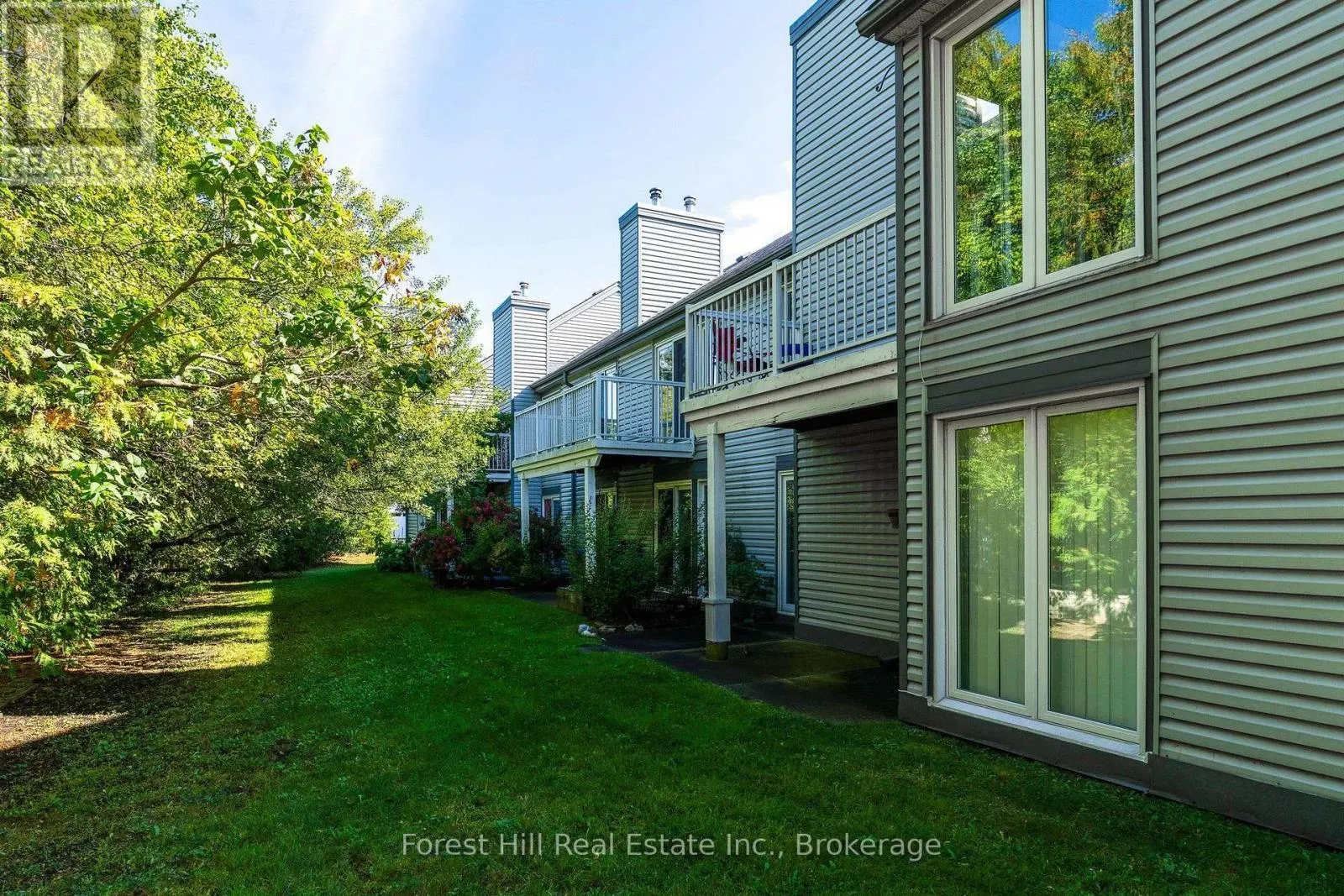 150 - 53 TROTT BOULEVARD #150