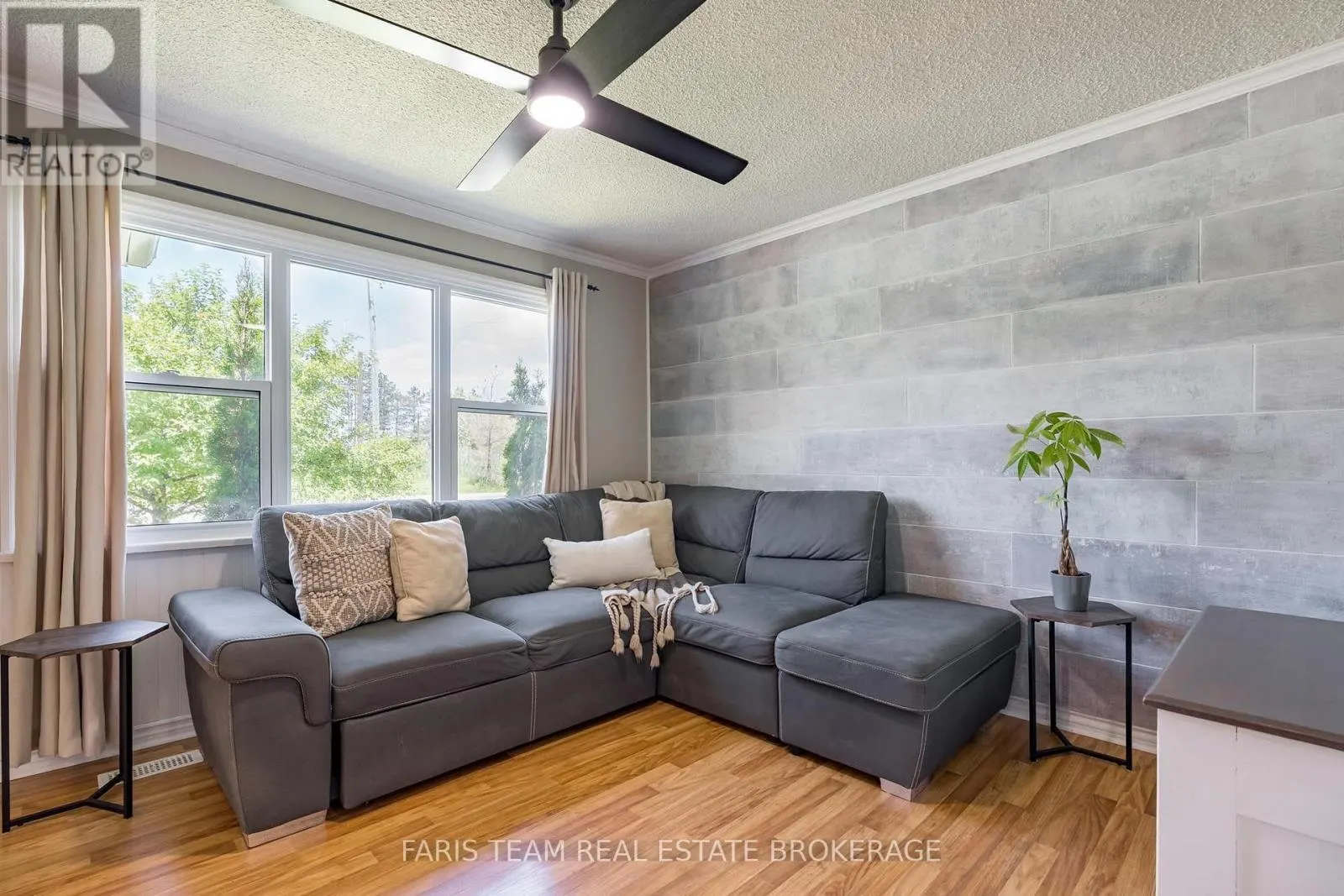2721 CUMBERLAND ROAD
