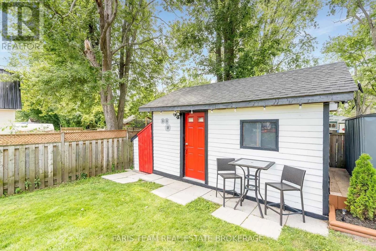 2721 CUMBERLAND ROAD