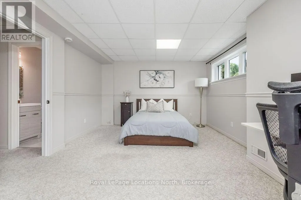 45 BUSH CRESCENT