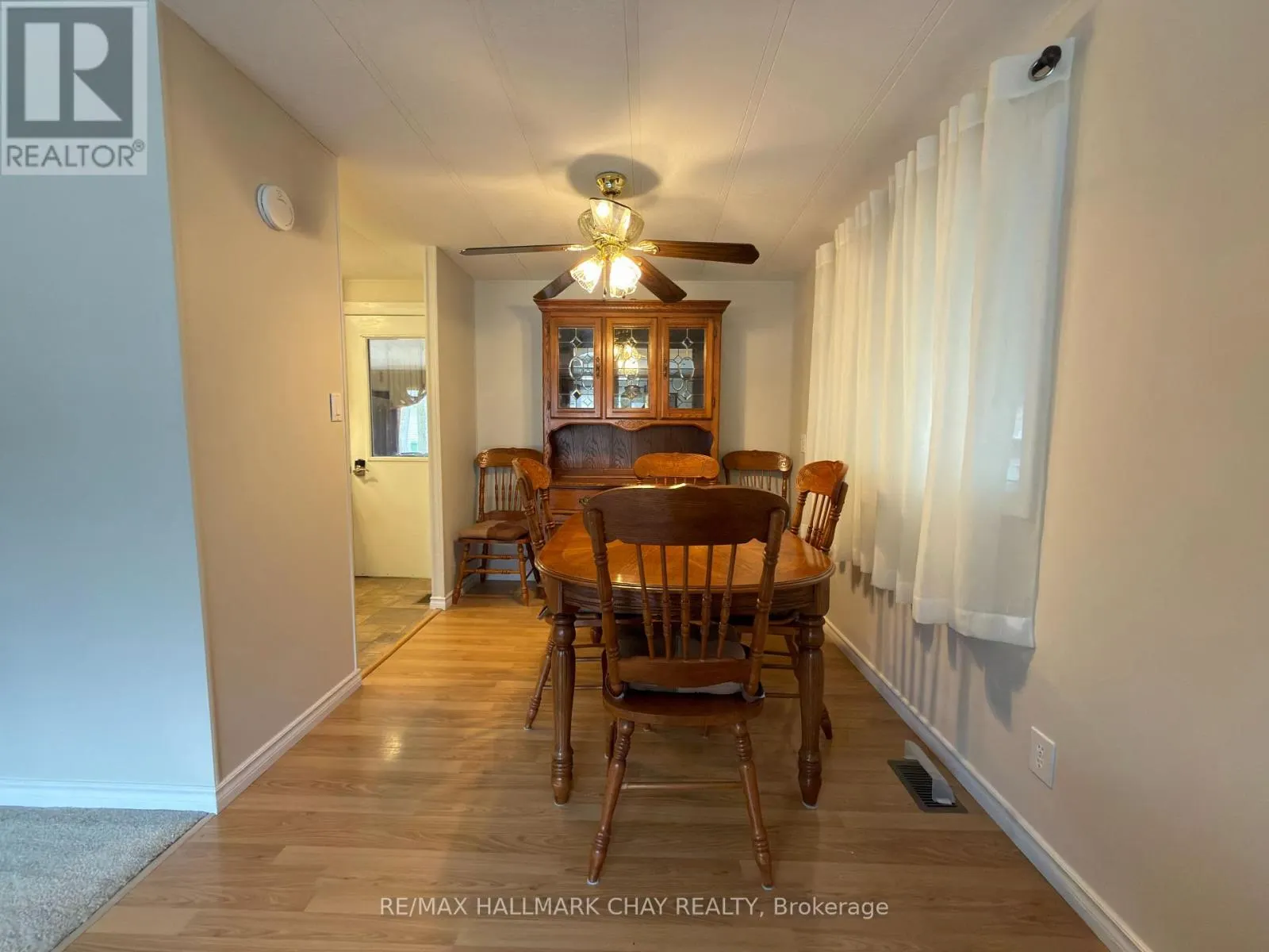 13 CARRUTHERS STREET N