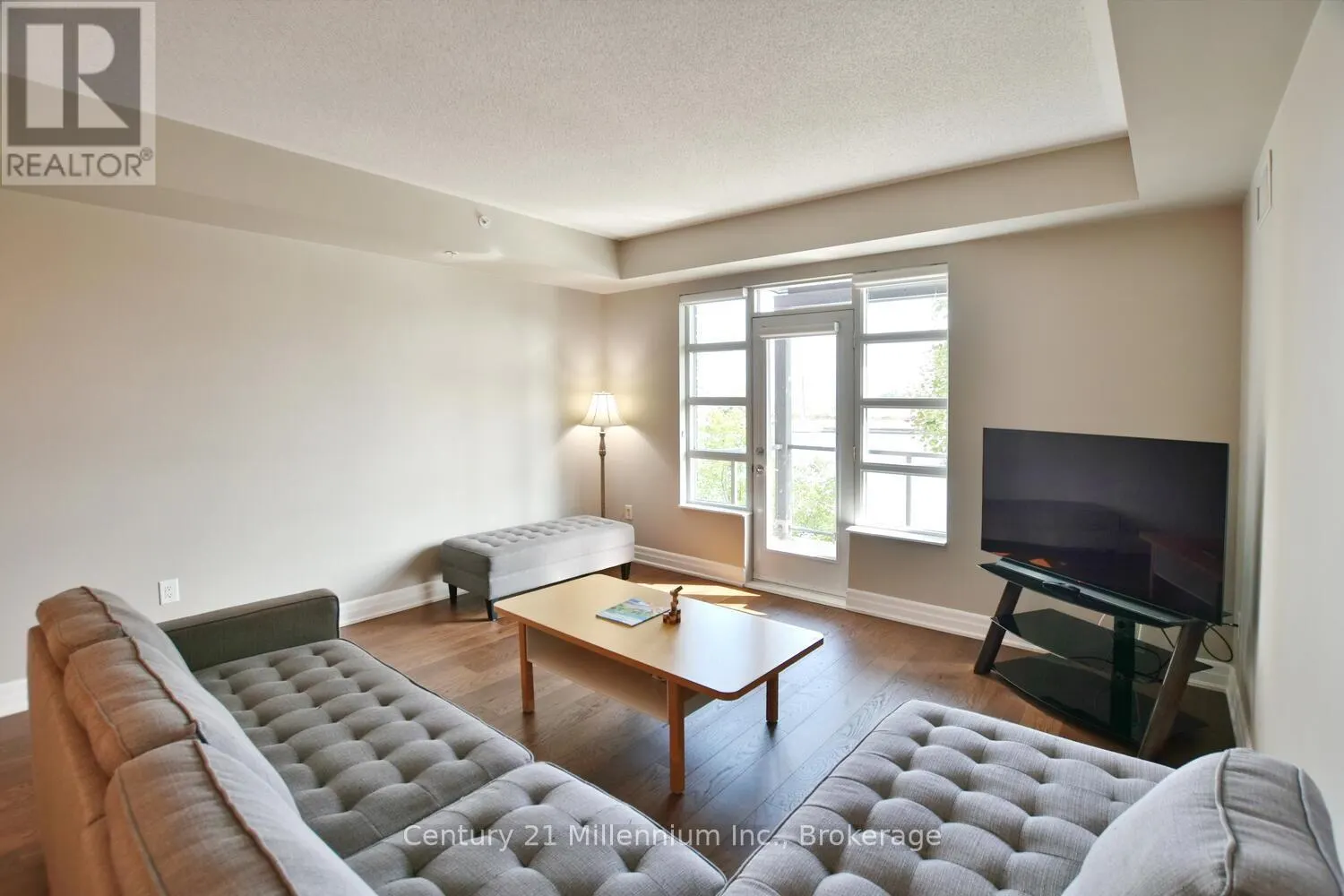 208 - 1 SHIPYARD LANE #208