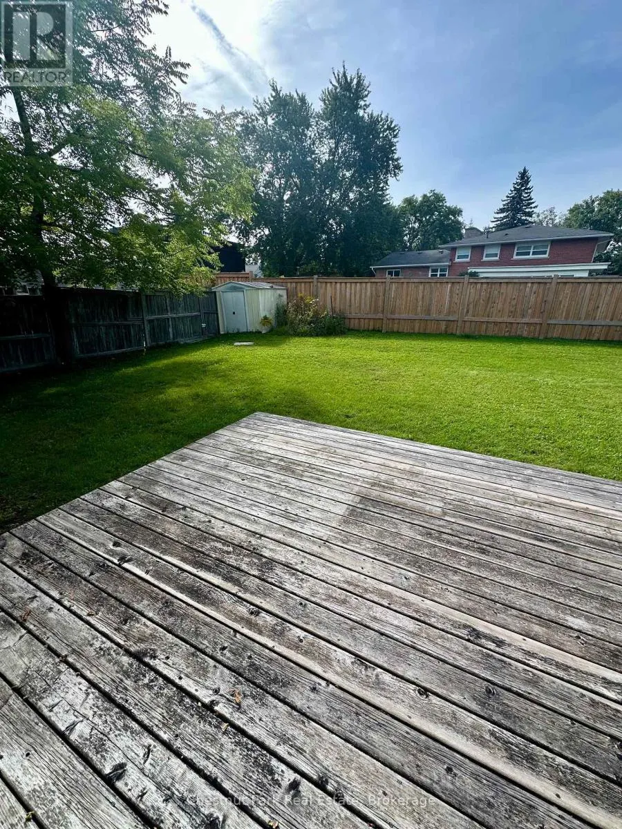 14 BROCK CRESCENT