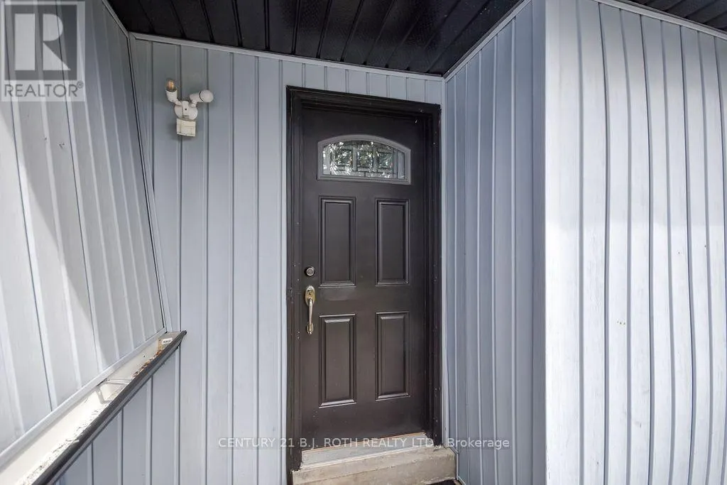 118 MARSHALL STREET