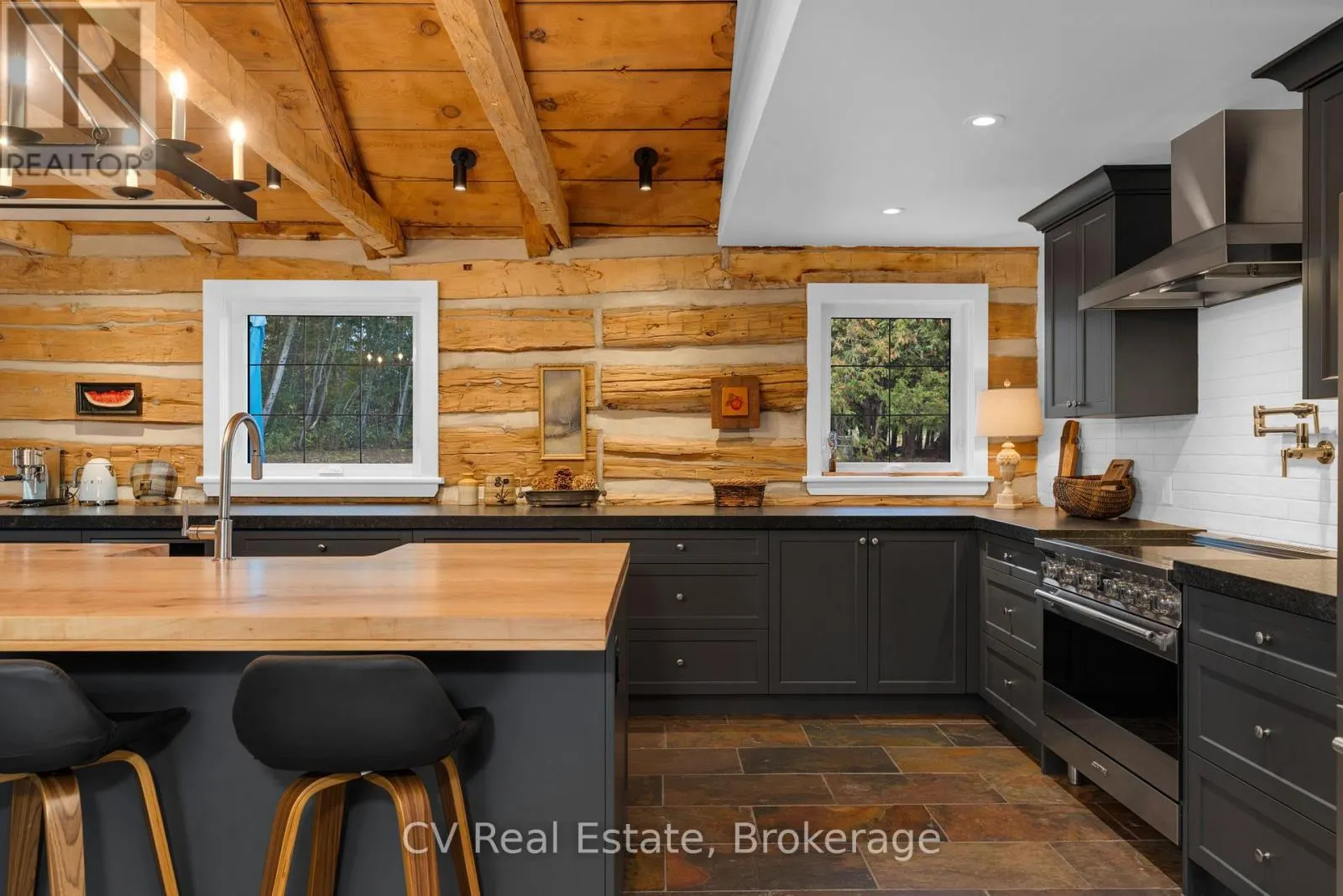 1174 CONCESSION 10 N NOTTAWASAGA ROAD