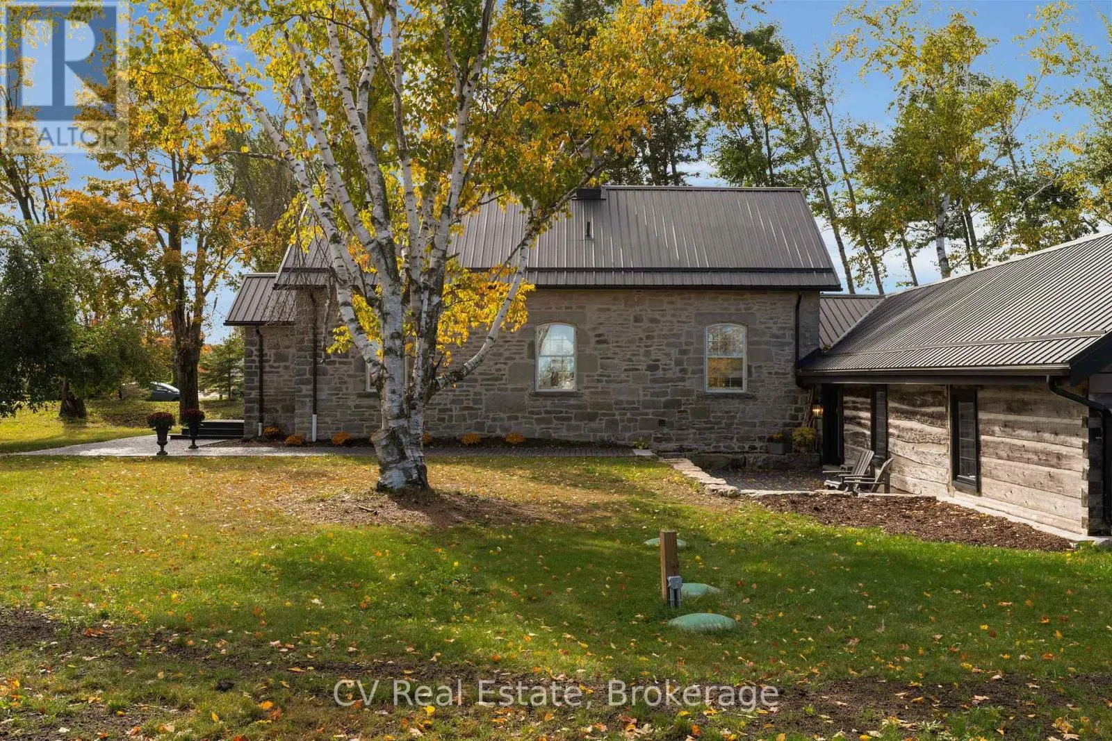 1174 CONCESSION 10 N NOTTAWASAGA ROAD