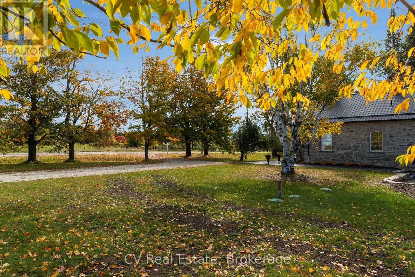 1174 CONCESSION 10 N NOTTAWASAGA ROAD