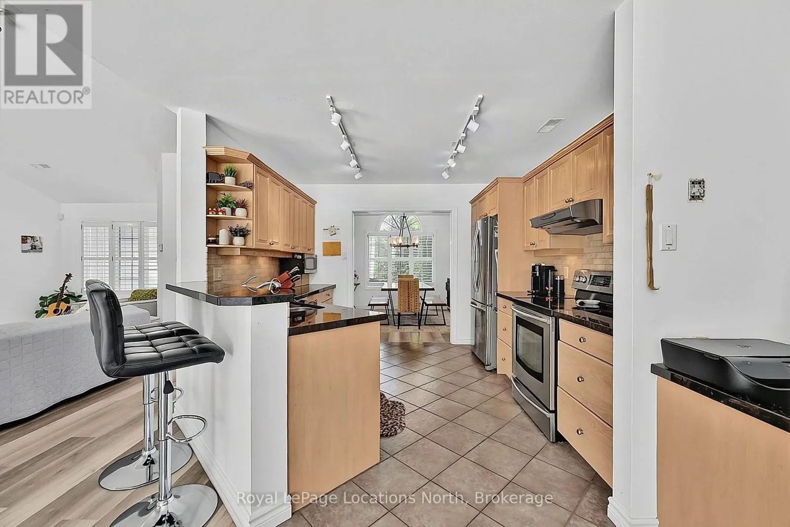 39 FOREST DRIVE