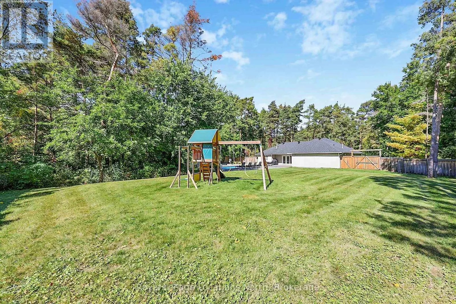 39 FOREST DRIVE