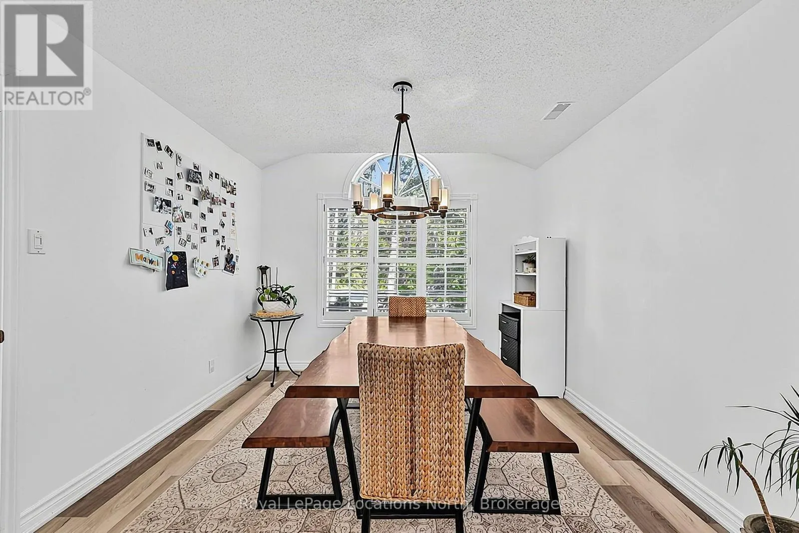 39 FOREST DRIVE