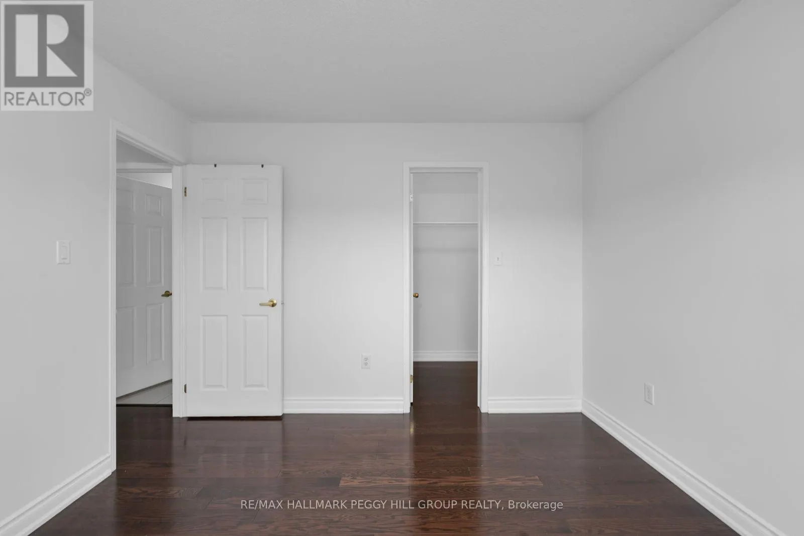 UPPER - 152 MADELAINE DRIVE