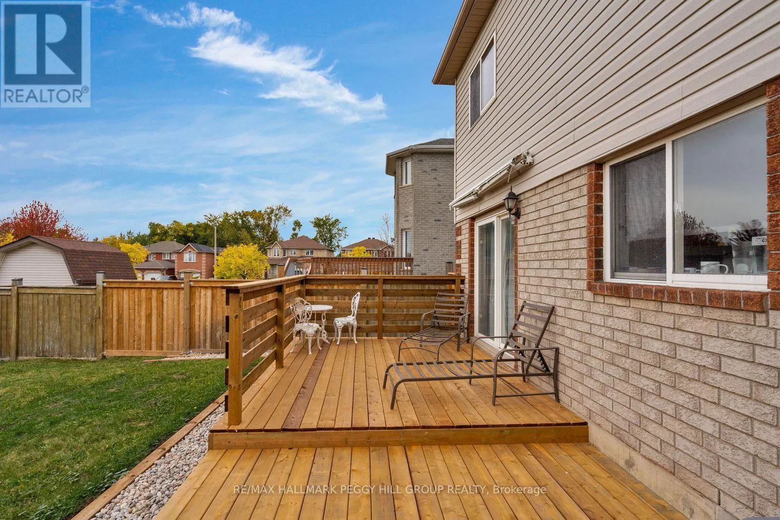 UPPER - 152 MADELAINE DRIVE