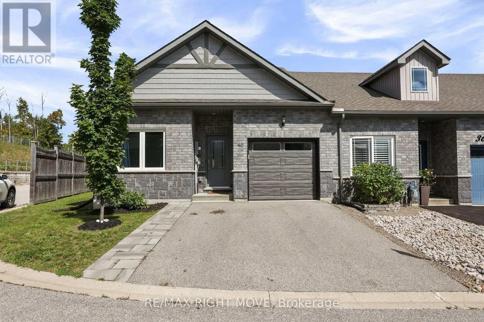 40 LILY DRIVE