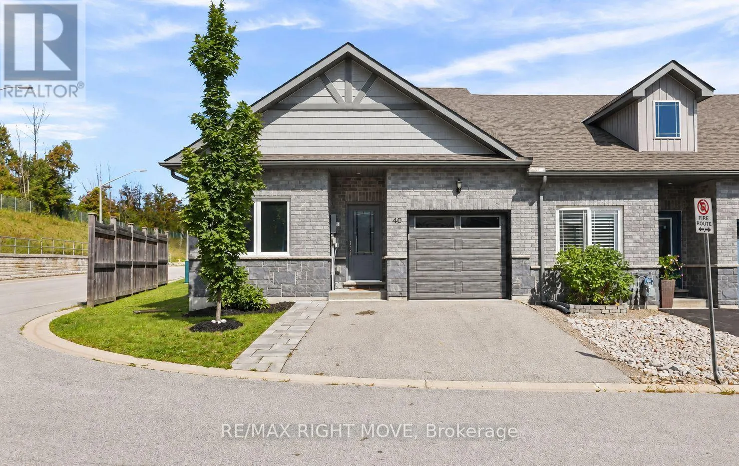 40 LILY DRIVE