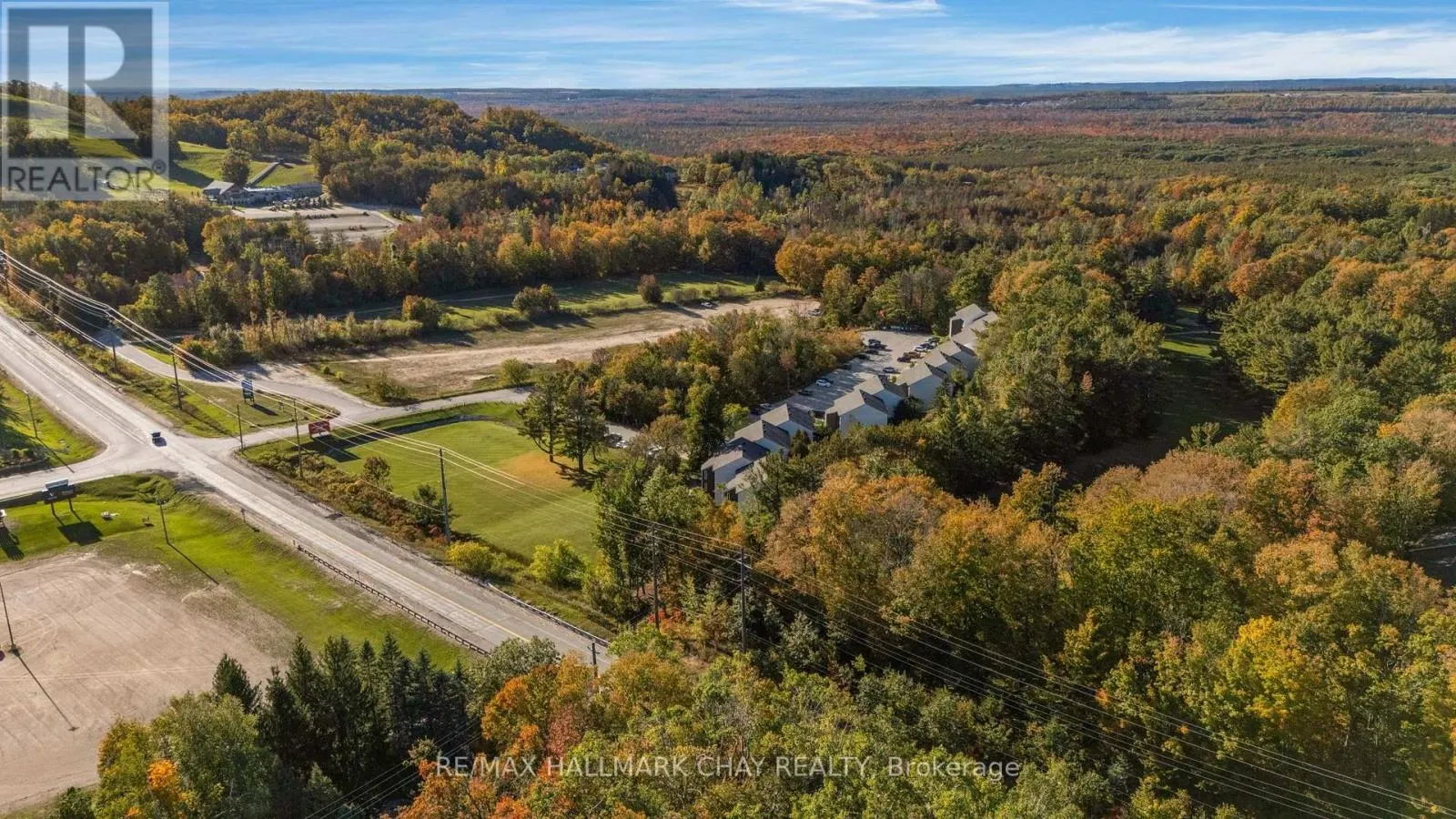 312 - 1102 HORSESHOE VALLEY ROAD W