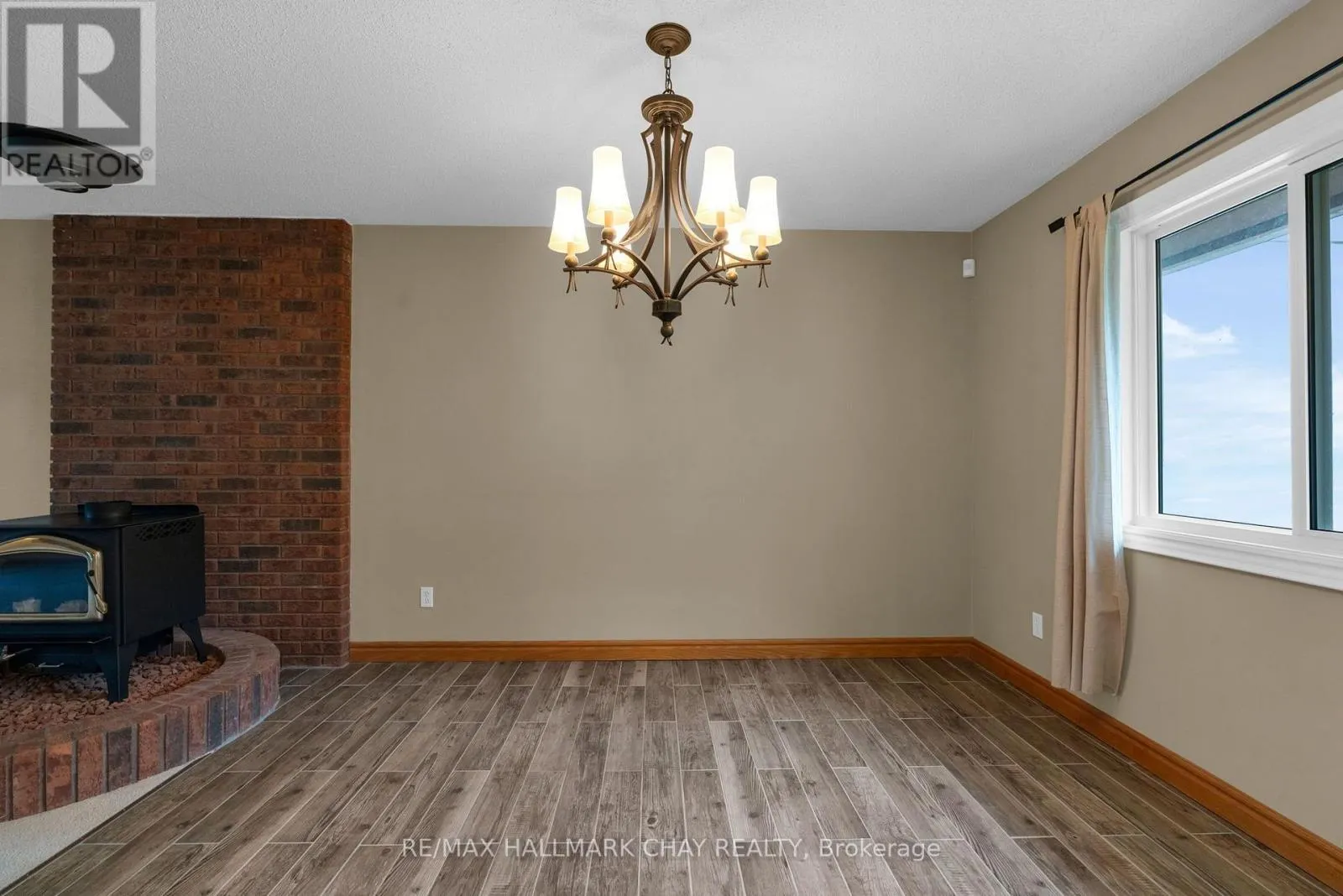 312 - 1102 HORSESHOE VALLEY ROAD W
