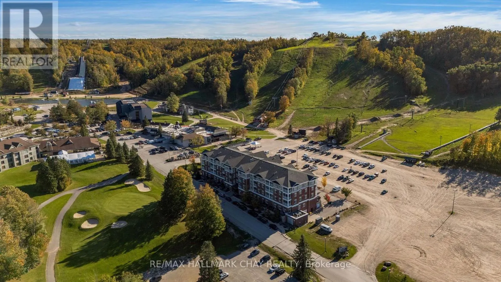 312 - 1102 HORSESHOE VALLEY ROAD W
