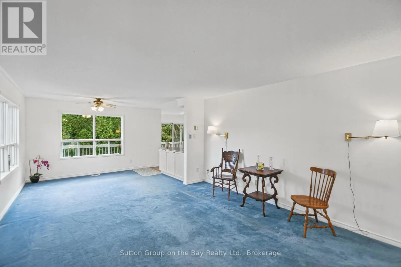 77 FERNBROOK DRIVE