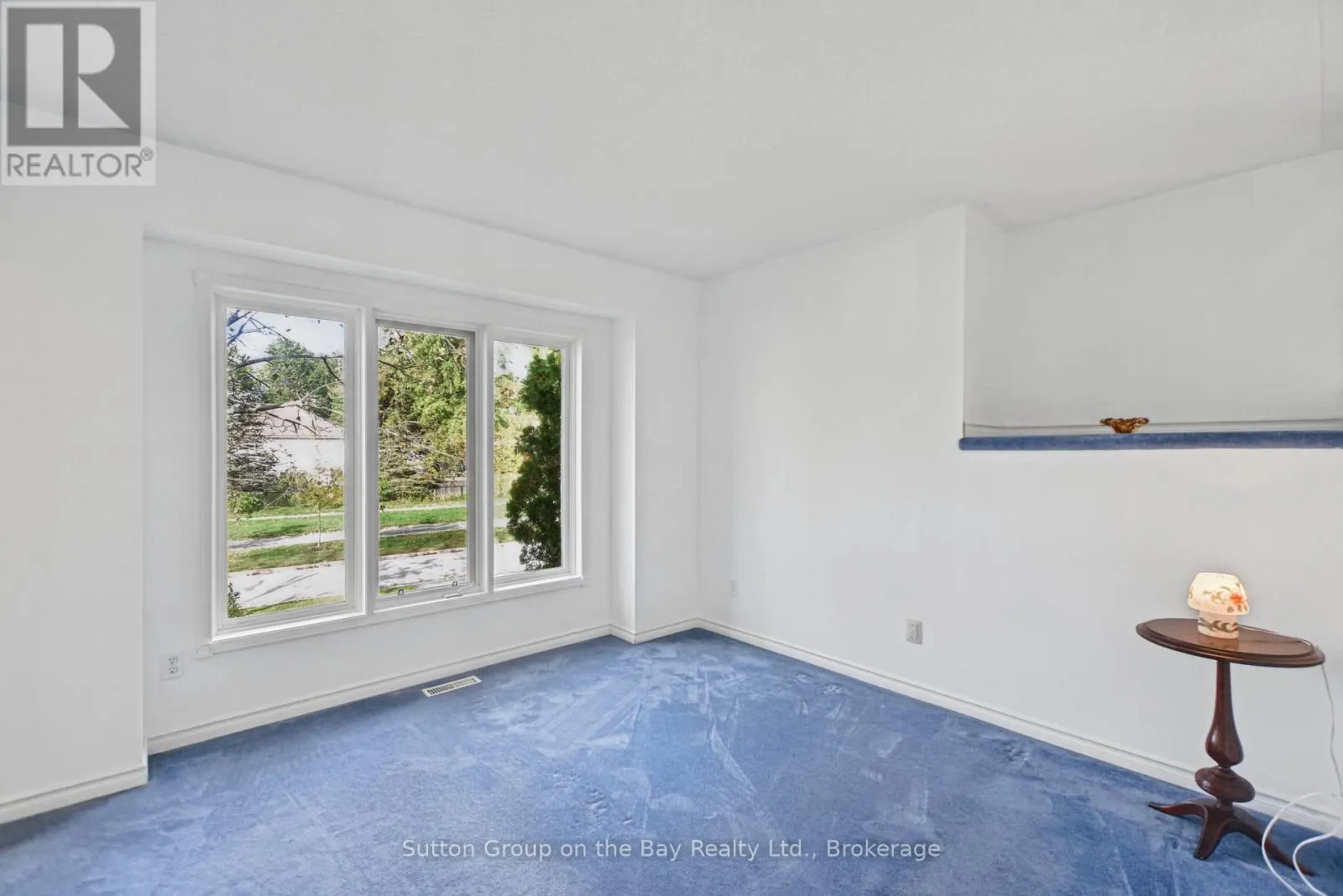 77 FERNBROOK DRIVE